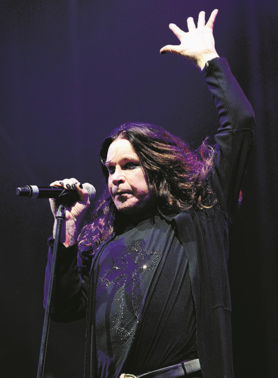 Ozzy Osbourne, la guerra dell’eredità: “Si prospetta una battaglia legale”. La figlia Kelly: “Ho perso il migliore amico che abbia mai avuto” Ozzy Osbourne, la guerra dell’eredità: “Si prospetta una battaglia legale”. La figlia Kelly: “Ho perso il migliore amico che abbia mai avuto”