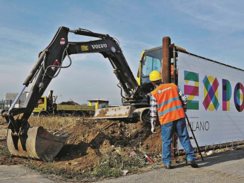 Copertina di “C’è un lavoro da 40 milioni”: boss in carcere gestiva l’Expo