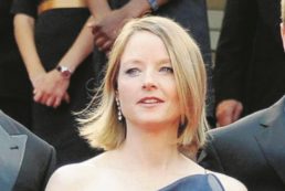 Copertina di Non solo Cook: i coming out dei ricchi e famosi