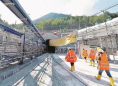 Copertina di Il governo è diviso,  si prepara lo scontro sul TAV Torino-Lione