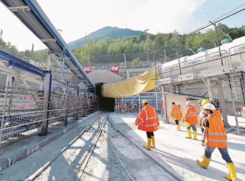 Il governo è diviso,  si prepara lo scontro sul TAV Torino-Lione