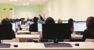 Copertina di Medicina, tilt del cervellone: ottomila esami da rifare