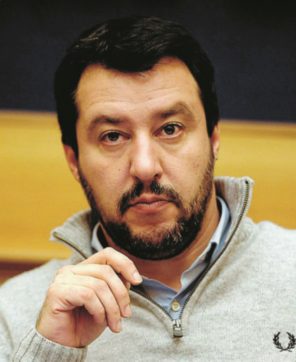 Copertina di Sangue, Salvini e case occupate: l’audience è fatta