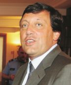 Copertina di Corruzione. On.Di Stefano  indagato per 2 milioni