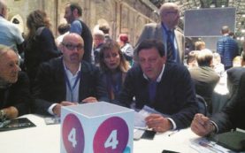 Copertina di Case e viaggi: tutti i guai di Di Stefano, il leopoldo