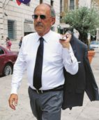 Copertina di Affari e reti offshore all’ombra del “Leopoldo”