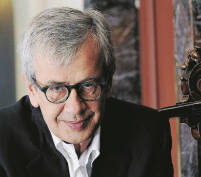 “Chicco Testa sempre in piedi”: il trasformista che siede a corte