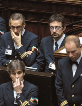 “Insulti e troppo stress”: Montecitorio chiede aiuto