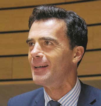 Sandro Gozi, l’ex prodiano tutto ego e lasagne