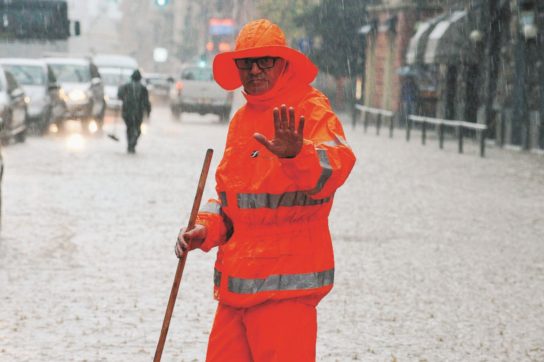 Copertina di A Genova per il governo l’emergenza non c’è