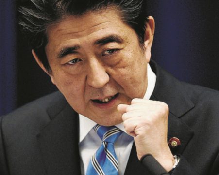 Copertina di Dall’Abenomics al voto anticipato, il “trucco” del premier giapponese