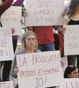 Copertina di Donne, centri antiviolenza in rivolta contro il governo