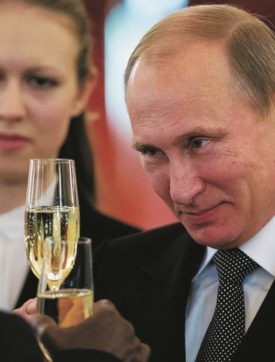 Mosca “sponsor totale” della Le Pen