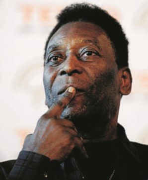 Copertina di Pelé: Condizioni “instabili”. ’O Rei rimane in ospedale