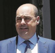 Copertina di Zingaretti blocca tutte le gare  in Regione