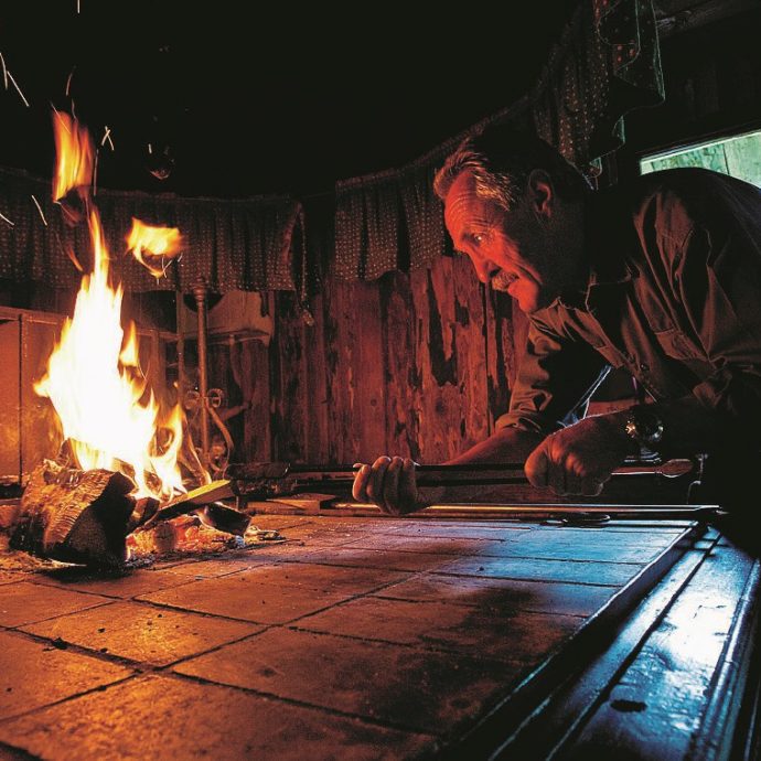 Datemi pane salame, una bottiglia di dolcetto con amici: ecco, un desco stellare