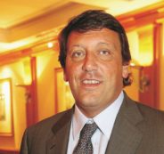 Copertina di Tessere e soldi, così s’è scannato il Pd