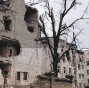 Copertina di Distruzioni & sospetti,  Sloviansk e le macerie dell’anima ucraina