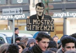 Copertina di Gli slogan  dei manifestanti: “Mostro di Firenze”