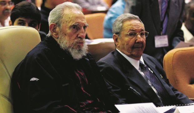 Sul Malecon si canta per il leader Yankee