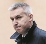 Copertina di Bollate, il renziano vuole primarie chiuse e niente impegni