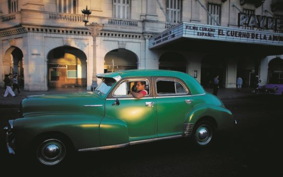 Embargo e muerte mezzo secolo  di orgoglio e povertà