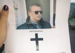 Copertina di Attacca i boss  di Ostia, minacciato ex poliziotto