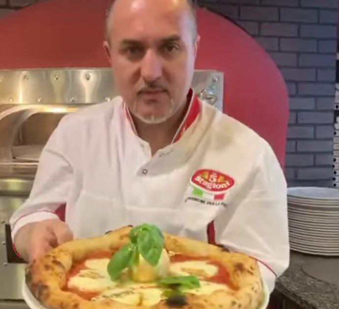 Jesolo, pizza con l’oro a 99 euro da Robert: “Mangiarla fa sentire potenti”