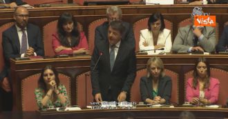 Copertina di Crisi di governo, Renzi annuncia il voto di fiducia di Italia viva: “Oggi finisce il teatrino, è l’ultima puntata del vostro reality show” – Video