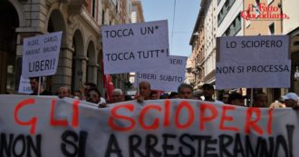 Bologna, Si Cobas e Usb in corteo dopo gli arresti dei delegati: “Lo sciopero non si processa, contro di noi le testimonianze di pregiudicati”