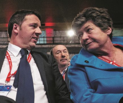 Copertina di mediazione renzi-Chiamparino addio art. 18, La  Cgil in piazza