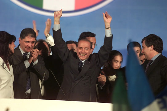 Copertina di Lazzaro-Berlusconi, vent’anni di resurrezioni