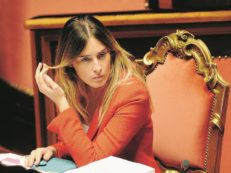 Copertina di Adozioni: il governo tace 130 coppie ancora in attesa