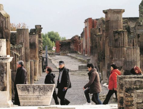 Copertina di Lo spreco dei 105 milioni per Pompei