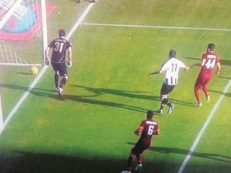 Copertina di Pronti, via: Roma  a meno uno