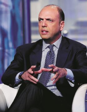 Servizio pubblico? Non è la Rai. Il palinsesto dorme