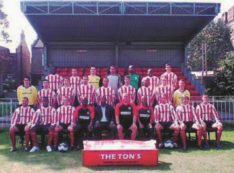 Copertina di Contro miliardi e ultras nazi  a Londra resiste il Clapton Fc