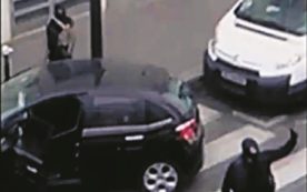 Copertina di Fughe, complici  e 007 distratti:  i buchi neri negli eccidi di Parigi