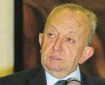 Copertina di “Ha usato  termini semplici per farsi capire”