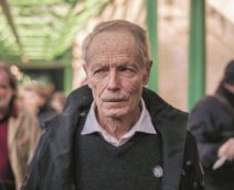 Copertina di Mai più scrittori alla sbarra