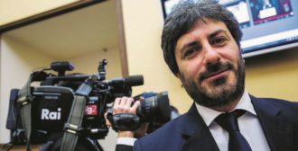 Copertina di Fico (Vigilanza) lancia campagna  su contratto Rai