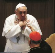 Copertina di Riforme in alto mare: il Papa in Vaticano è ancora minoranza