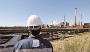 Copertina di C’è un grande inganno dietro l’agonia dell’Ilva