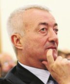 Copertina di Veleni di Taranto, tutti gli imputati del processone