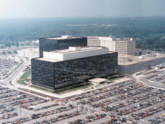 Devastante impatto dei data center su consumo di energia e acqua: l’Ai sta diventando nemica del clima