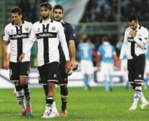 Copertina di Caos Parma, in ogni caso torneo falsato