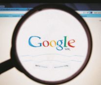 Copertina di Google scova le bufale