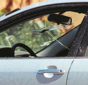 La gioia, le raffiche, la morte: Sgrena libera, Calipari ucciso