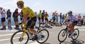 Copertina di Jonas Vingegaard è il re del Tour de France: stacca Pogacar sui Pirenei, vince la tappa e ipoteca la vittoria a Parigi