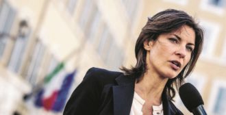 Copertina di La Moretti lascia Strasburgo